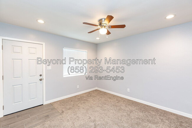 Photo - 5074 Lotus St