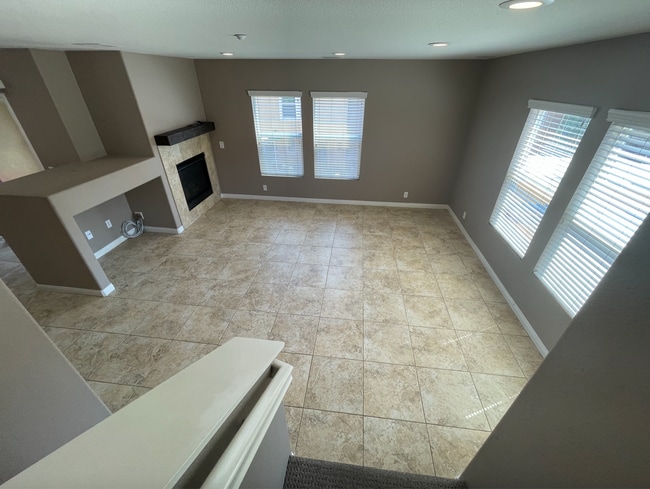 Photo - Beautiful and Modern Townhome in The Bay at Point Loma Condominiums