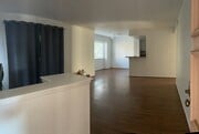 Light and bright - 4201 Las Virgenes Rd Condo Unit 205