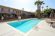 Photo - BROOKFIELD Apartments