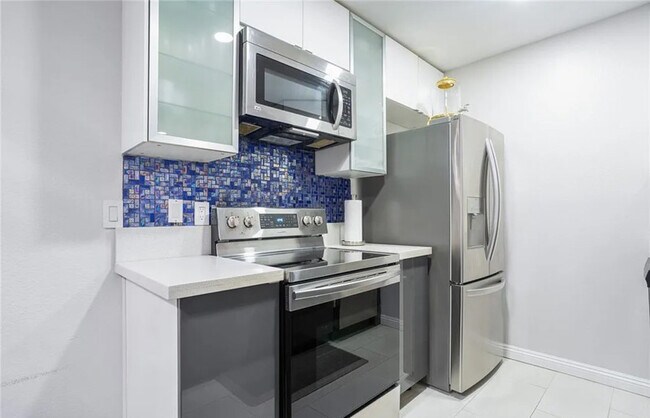 Photo - 355 S Madison Ave Unit 108