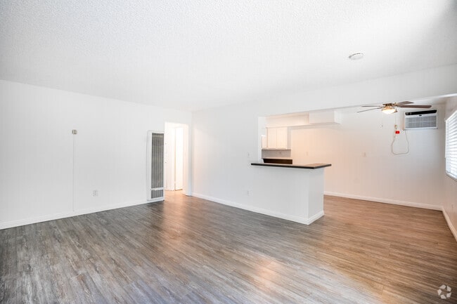 2BR, 2BA - 850SF - Living Room - Garvey Apartments