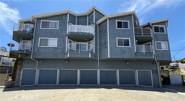 Building Photo - 2211 S Gaffey St Unit 2