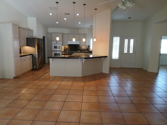 Photo - 74137 Scholar Ln E House Unit 74137Scholar