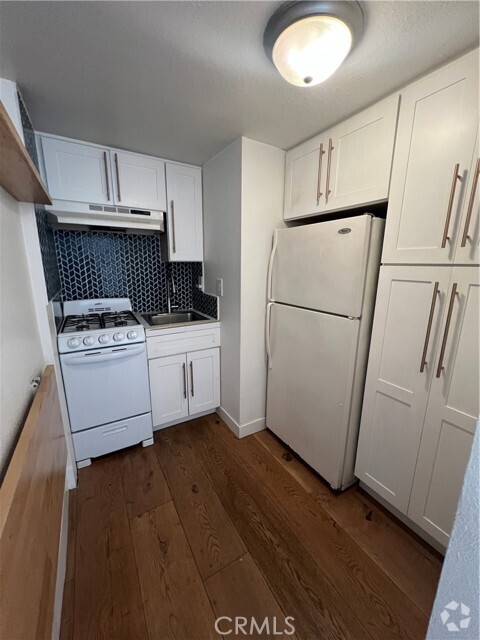 Building Photo - 160 Avenida Florencia Rental