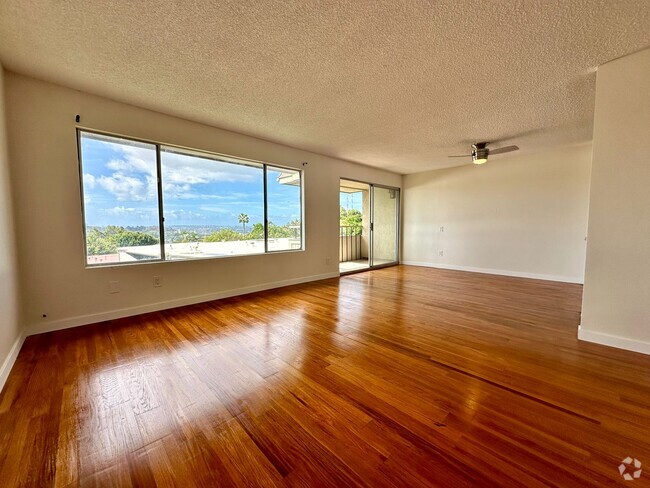 Building Photo - 6337 Caminito Andreta Rental