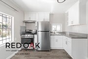 Photo - 810 W 42nd Pl Condo Unit 810