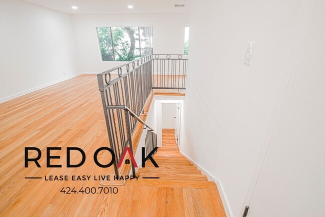 Photo - 463 S Maple Dr Unit 4