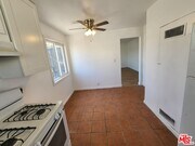 Photo - 1499 W 35th Pl Unit 4