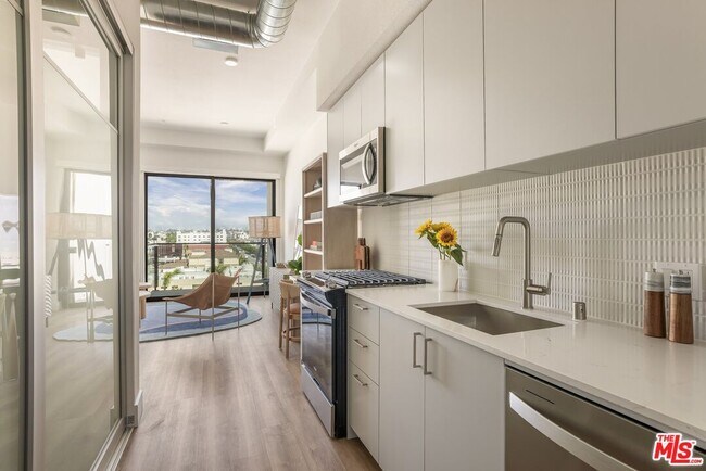 Photo - 10401 Washington Blvd Unit 836