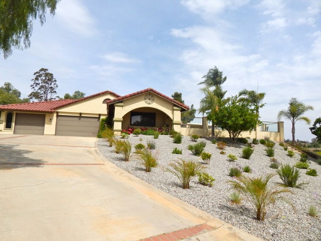 Photo - 38580 Ganson Pl