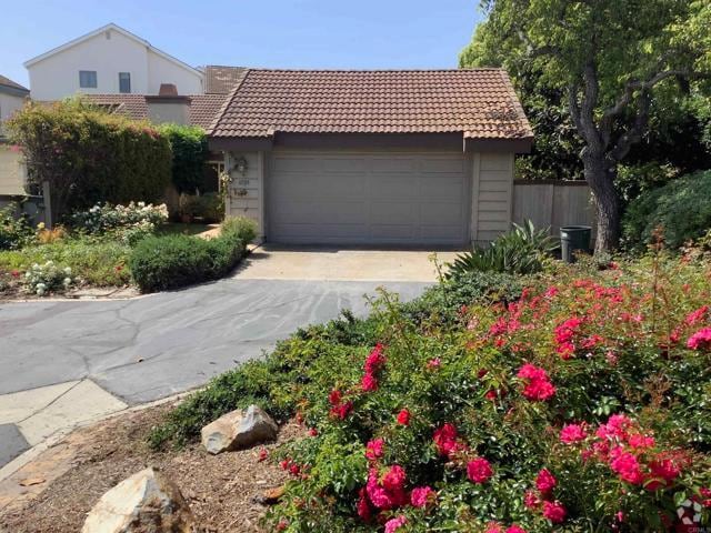 Building Photo - 1729 Gascony Rd Rental