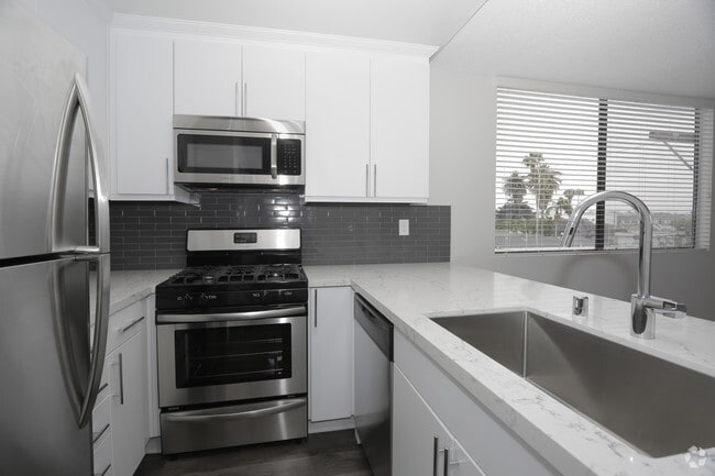 Indie Westside - Indie Westside Apartments