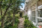 Photo - 1110 Stradella Rd House