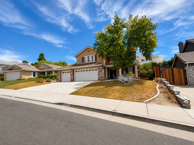 Building Photo - 32965 Sotelo Dr