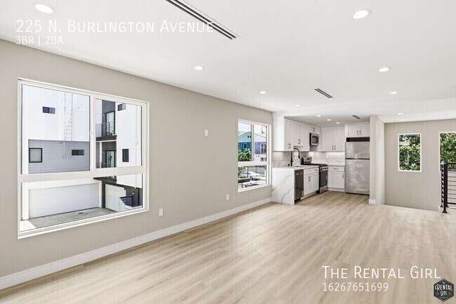 Photo - 225 N Burlington Ave