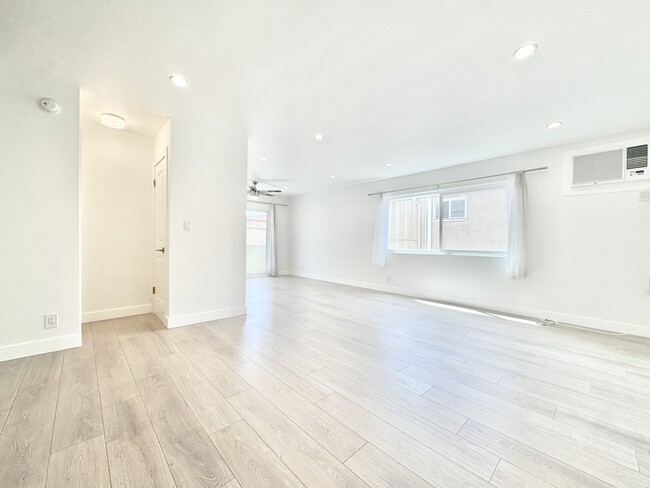 Photo - Eighty Six Eighteen Whitworth