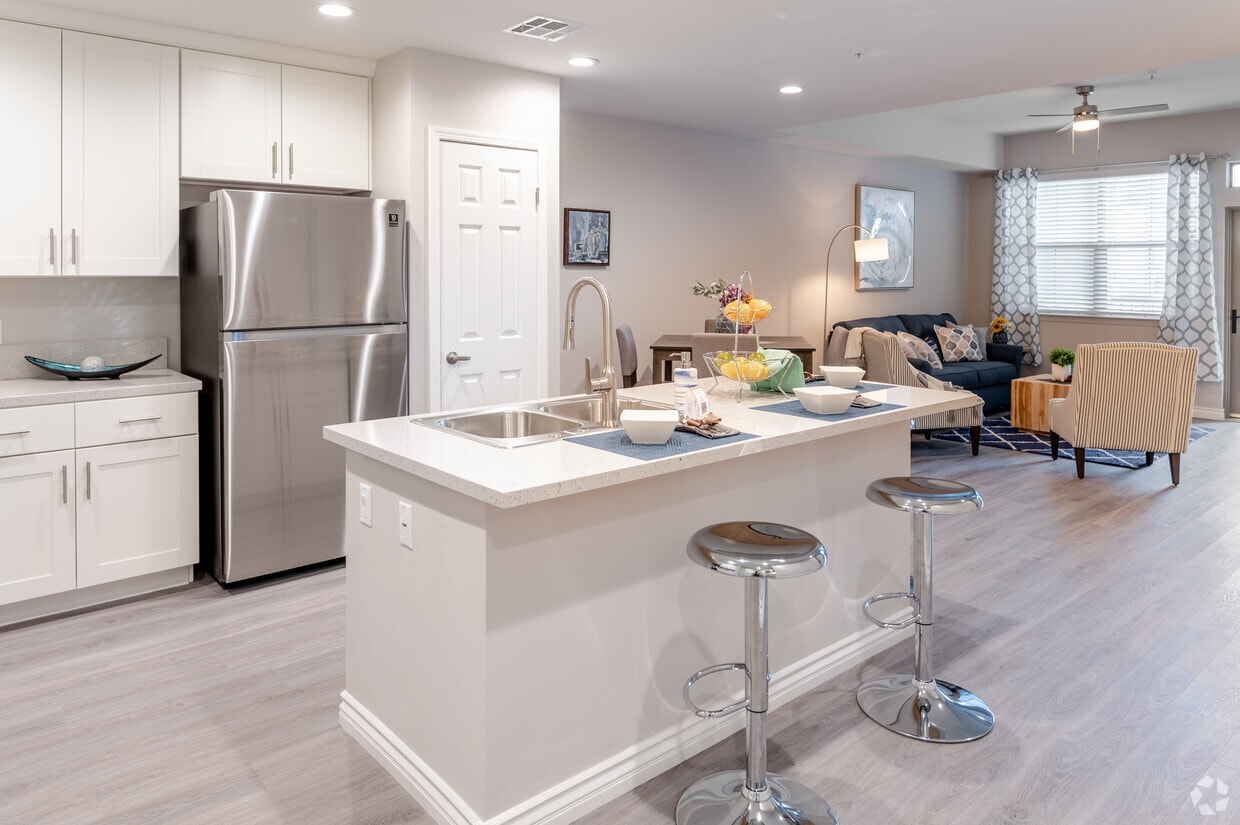 3D Tour - Centerpointe at Market