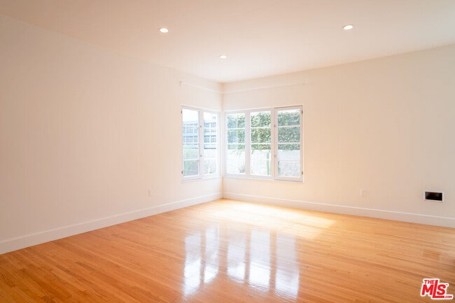 Photo - 1021 17th St Unit D