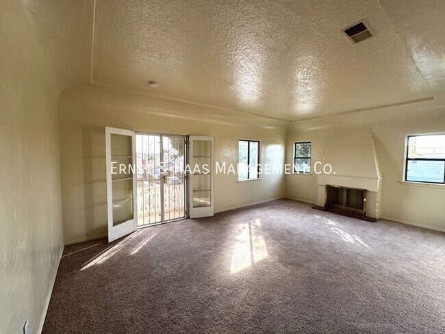 Photo - 1405 Olive Ave