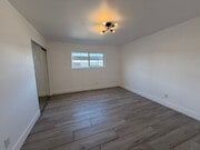 Photo - 8517 Cedros Ave Unit 05