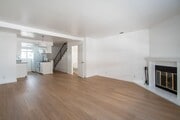 Photo - 5340 Whitsett Ave Unit 05