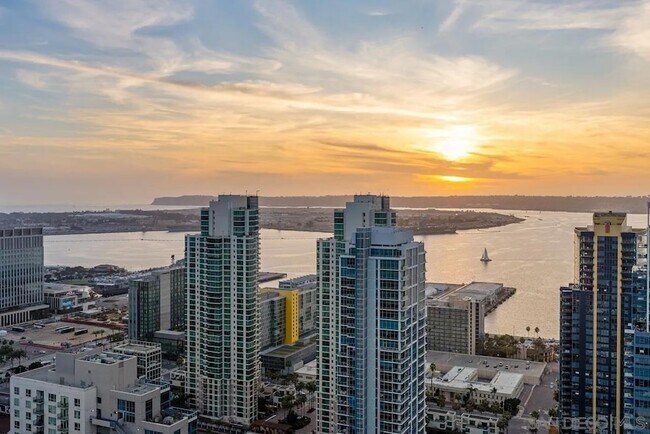 Photo - 1331 Columbia St Unit 3607