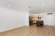 Photo - 525 Eleventh Ave Townhome