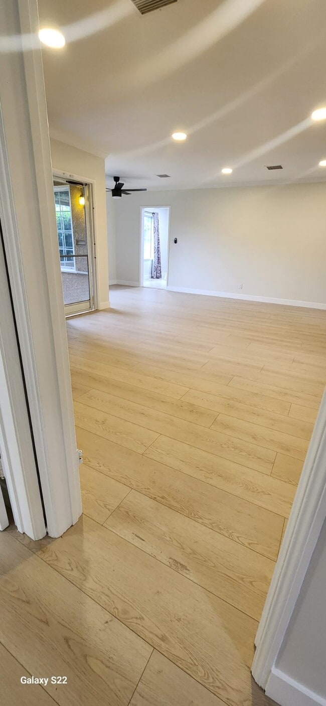 Photo - 12402 Killion St