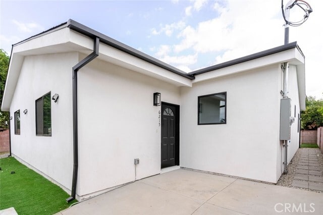 Building Photo - 6215 Sylvia Ave