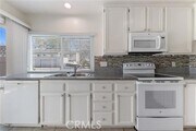Photo - 1758 Oldwood Ct Townhome