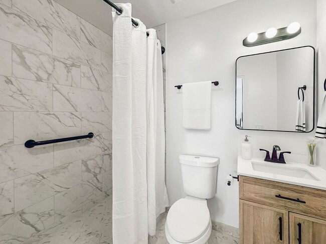 Photo - Modern 1 Bed / 1 Bath in a Gorgeous Neighb...