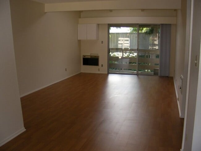 Photo - 23732 Hillhurst Dr Unit 34