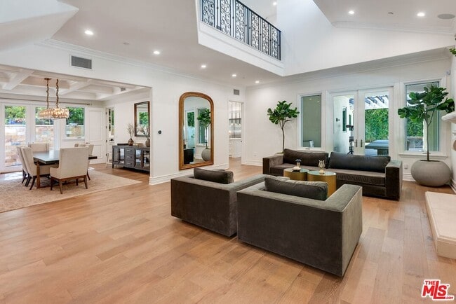 Photo - 363 S Saltair Ave