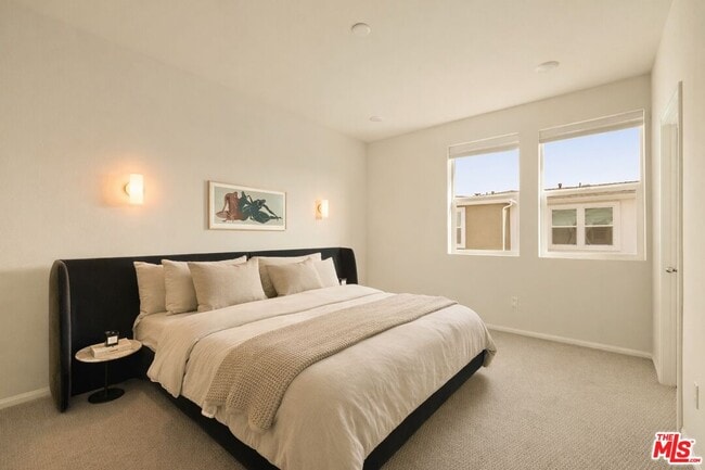 Photo - 1716 Cayton Lp