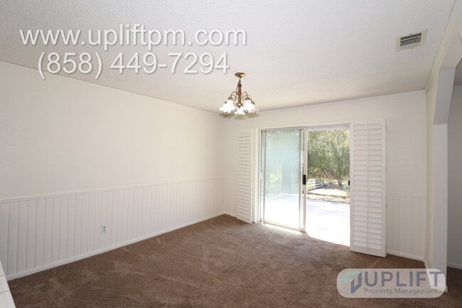 Photo - 15938 Caras Ct