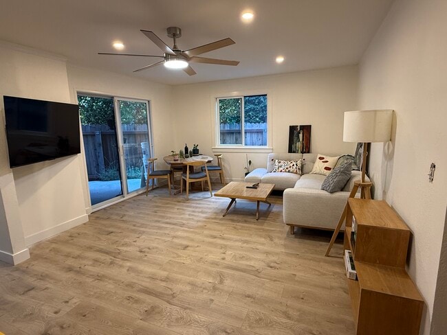 furnished living room space - 521 W Montecito St Unit 1