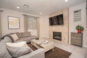 Photo - 18027 Burke Ln Townhome