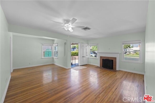 Photo - 1021 N Frederic St