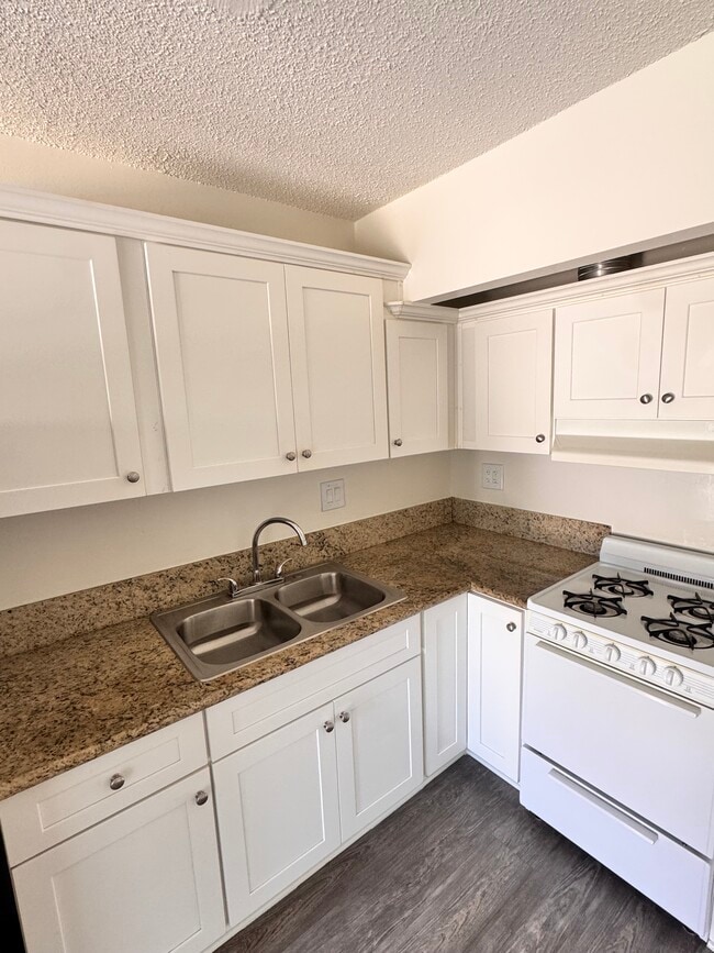 Kitchen Plan 1 - Casa Flores