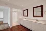 Two Sink Master Bath - 1895 N Vía Miraleste Unit 1522