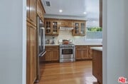 Photo - 8704 Ashcroft Ave