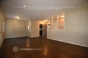 Photo - 14249 Hoyt St