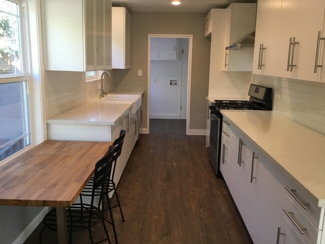 Photo - 15154 Enadia Way