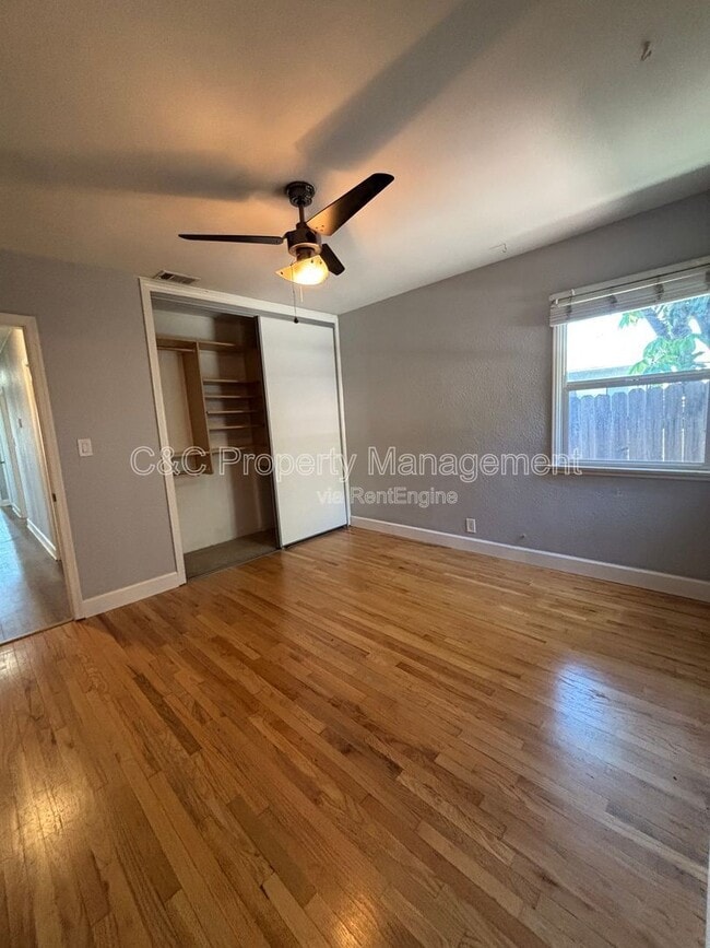 Photo - 417 N Citrus St