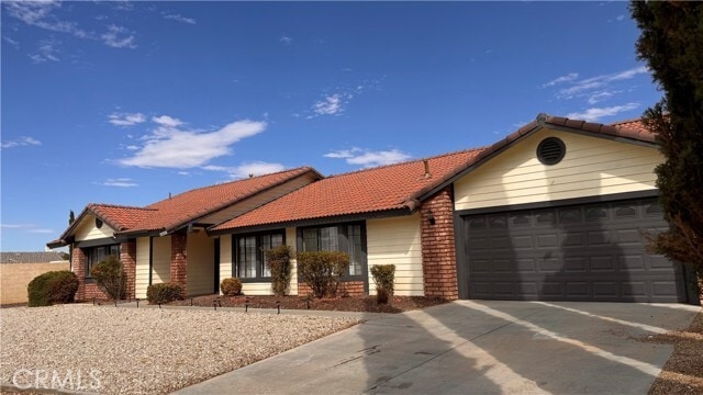 Photo - 13677 Ivanpah Rd