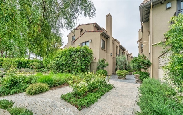 Photo - 823 S Bundy Dr Condo Unit 110