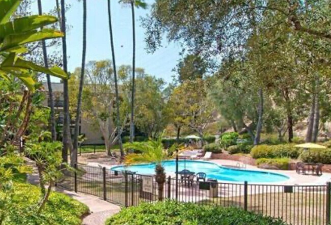 Photo - 1 BEDROOM FASHION VALLEY CONDO-$2750/MO