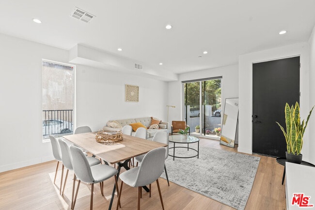 Photo - 234 S Carondelet St Condo Unit A
