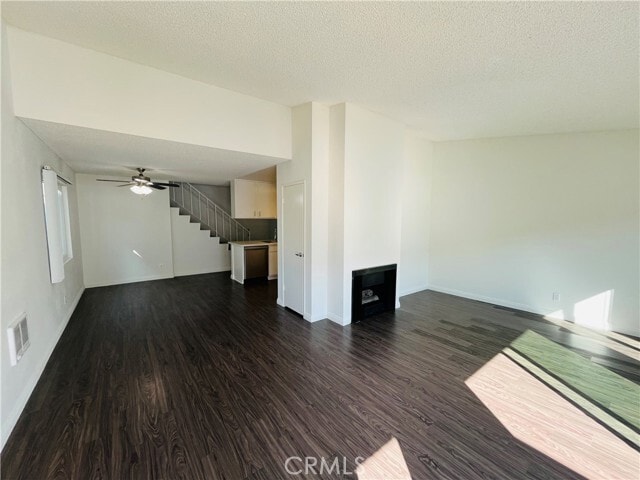 Photo - 25018 Eshelman Ave